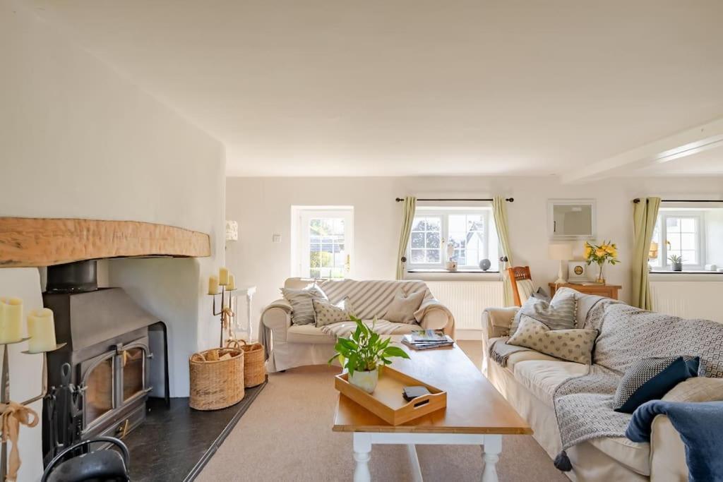 Rhos Y Bel Cottage Angelsey Llangadwaladr  Zewnętrze zdjęcie