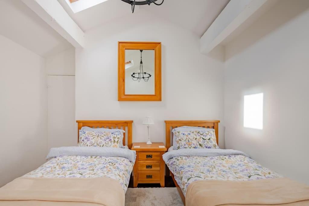 Rhos Y Bel Cottage Angelsey Llangadwaladr  Zewnętrze zdjęcie