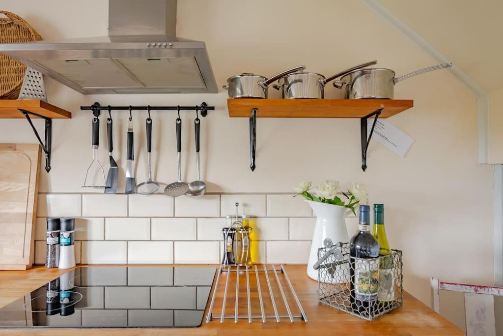 Rhos Y Bel Cottage Angelsey Llangadwaladr  Zewnętrze zdjęcie