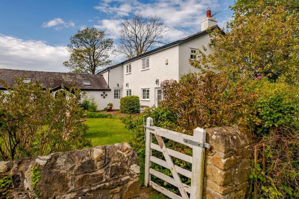 Rhos Y Bel Cottage Angelsey Llangadwaladr  Zewnętrze zdjęcie