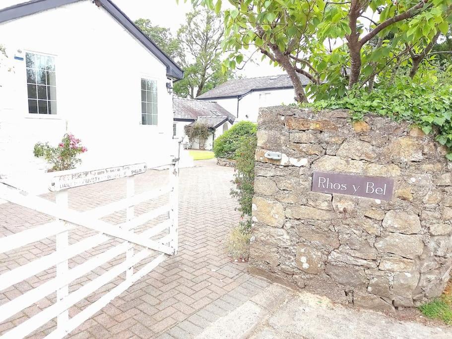 Rhos Y Bel Cottage Angelsey Llangadwaladr  Zewnętrze zdjęcie